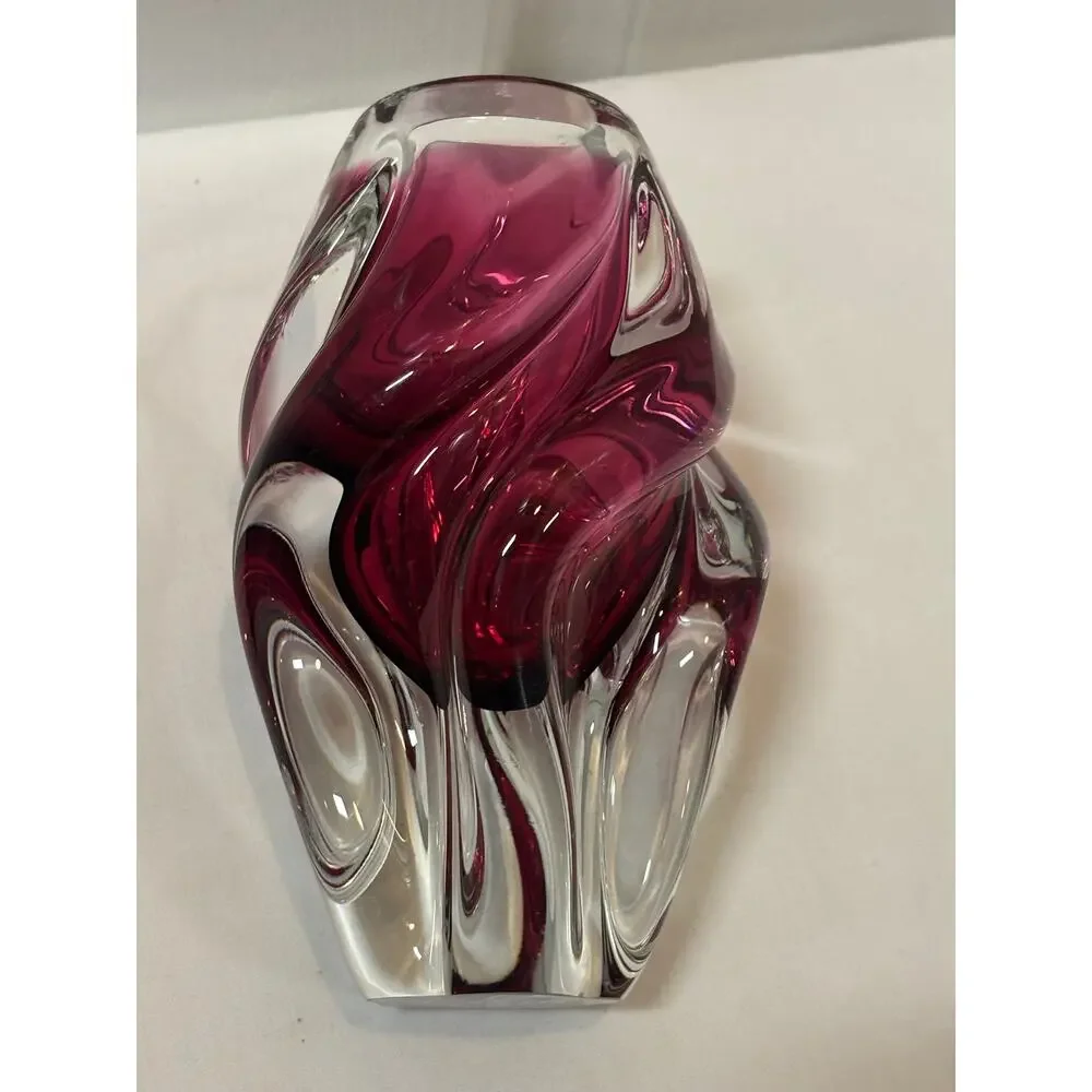 Vintage Josef Hospodka Chřibská Cranberry Propeller Art Glass Vase 7